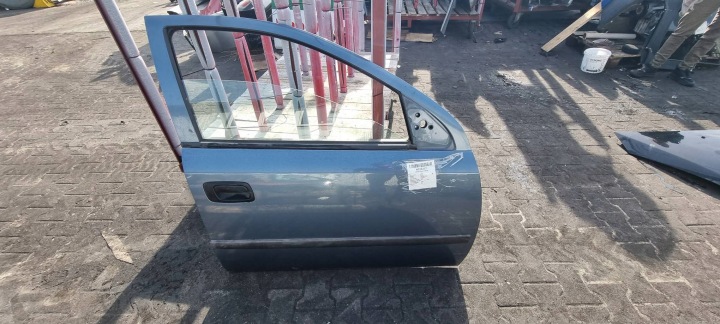 dveře pravé předek 25L OPEL ASTRA II G 5D HB