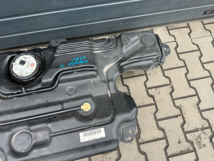 RENAULT KANGOO II 1.5DCI BAK FUEL BOARD 8200644753 11