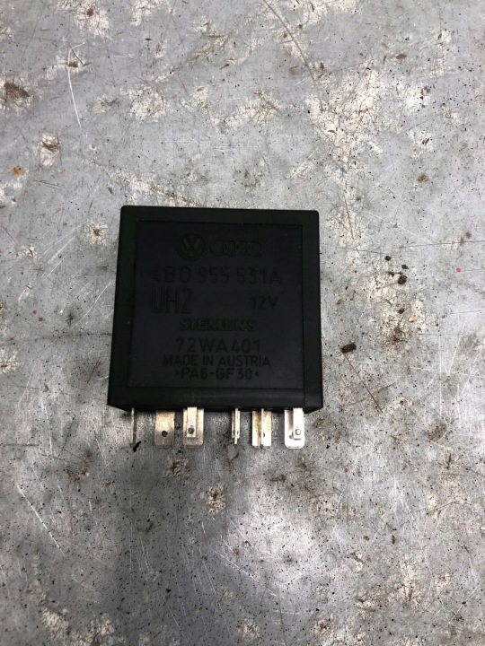 Relais Wischer VW NEW BEETLE 4B0955531A