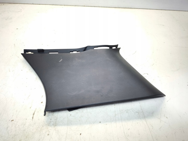 kryt SLUPKA pravý záď AUDI A3 8V S LINE 8V3867288 cierna