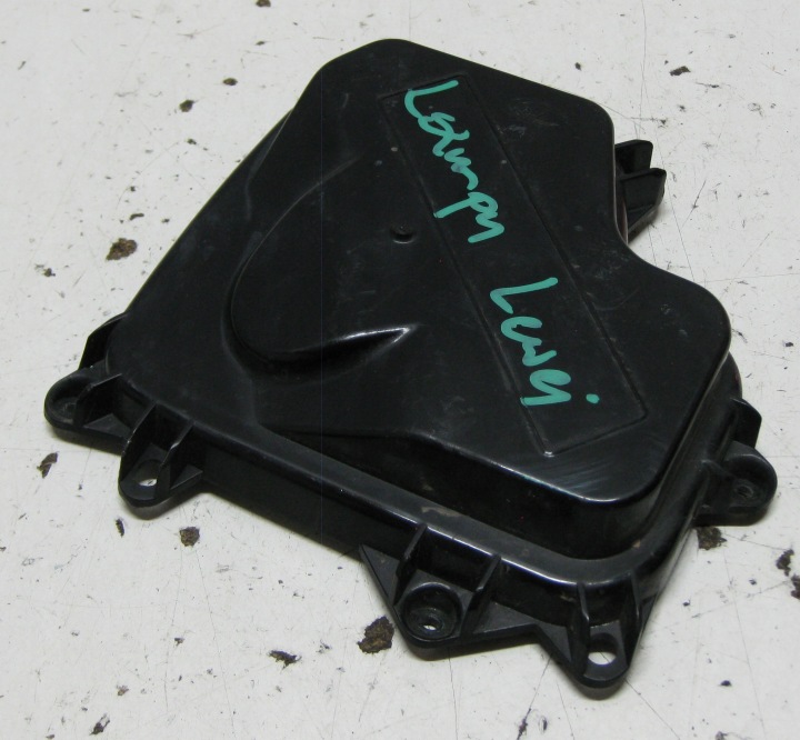 BMW E91 2.0 D 09R Nabenkappen Blende Abdeckung Leuchte vorne links 66531L