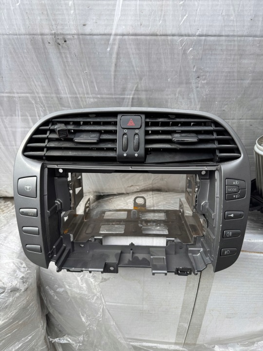 Panel kratki klími střední páčky konzoli Fiat Bravo II
