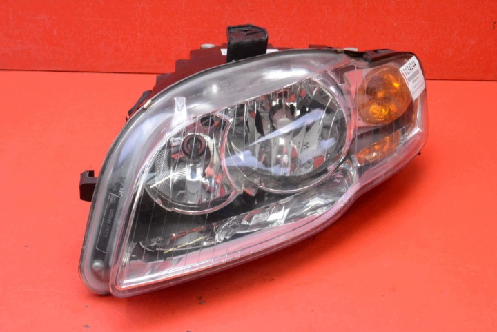REFLEKTOR gauche feu avant EU AUDI A4 B7 04-08