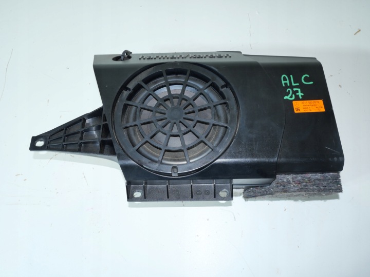 MERCEDES W211 KOMBI SUBWOOFER HARMAN KARDON A2118202902