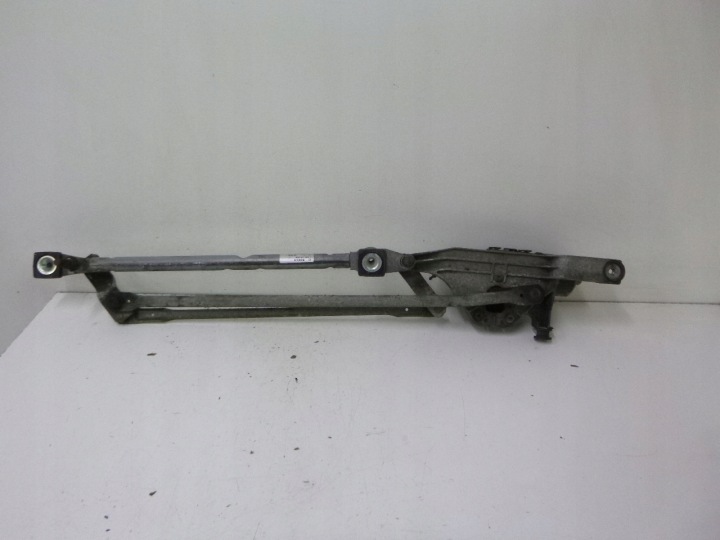 wiper mechanism front Ford Focus II 05r.