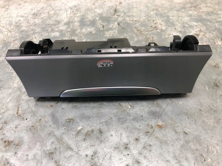 ashtray passenger compartment VW PASSAT CC LIFT 3C0863284K