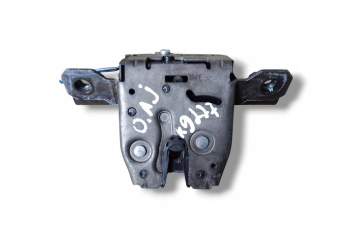 de la Serrure du capot Porte coffre hayon Opel Astra J facelift 2014 13587646