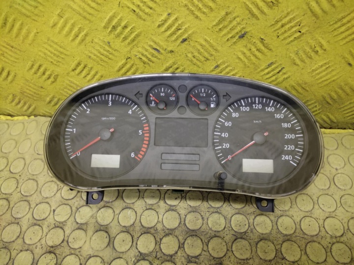 SEAT TOLEDO II dials 1M0920801B
