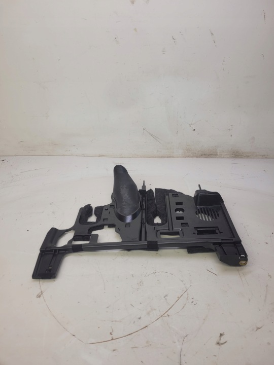 cover below DESKE AUDI A4 B9 S5 A5 8W 8W1863083E