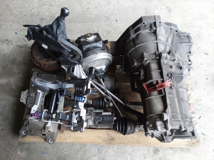 AUDI A4 B8 LIFT 2.0 TDI 12-15 PRZEKLADKA Boîte de vitesse Z MULTITRONICA pour MANUAL