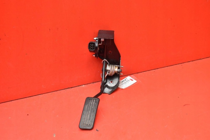 potentiometer accelerator pedal EU TOYOTA COROLLA VERSO 2 II 2.2 D-CAT 177 KM 04-09