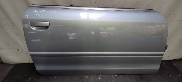 dvere predok predné pravé Audi A4 B7 Cabrio LY7J