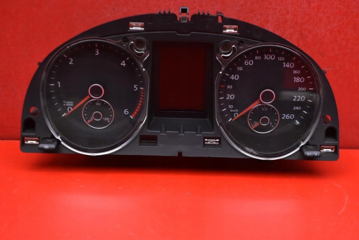 dials dials AUTOMAT EU 3AA920870D VW PASSAT B7 2.0 TDI 140 KM 10-15