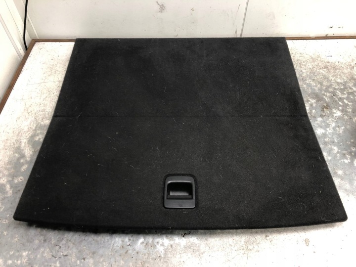 PODLAHA KOBERCE kufru AUDI Q5 8R0861531A