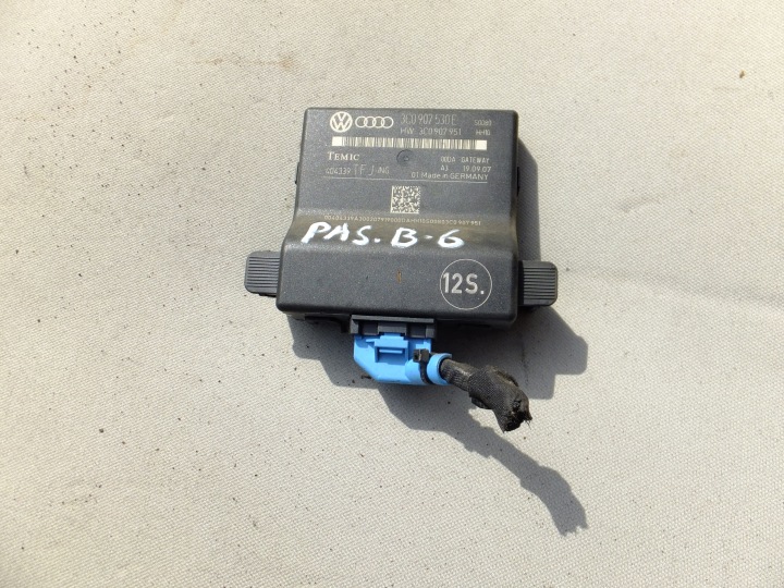 module gateway vw passat b6 3C0907530E
