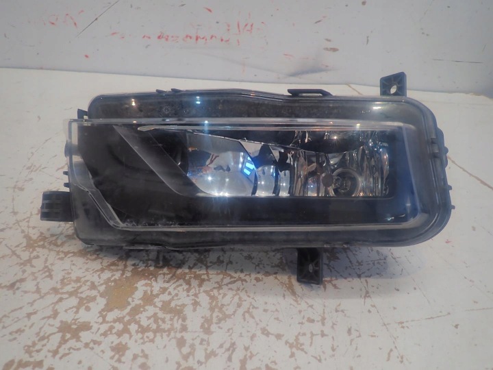 fendinebbia sinistra VW CRAFTER II MAN TGE 17- 7C0941661A