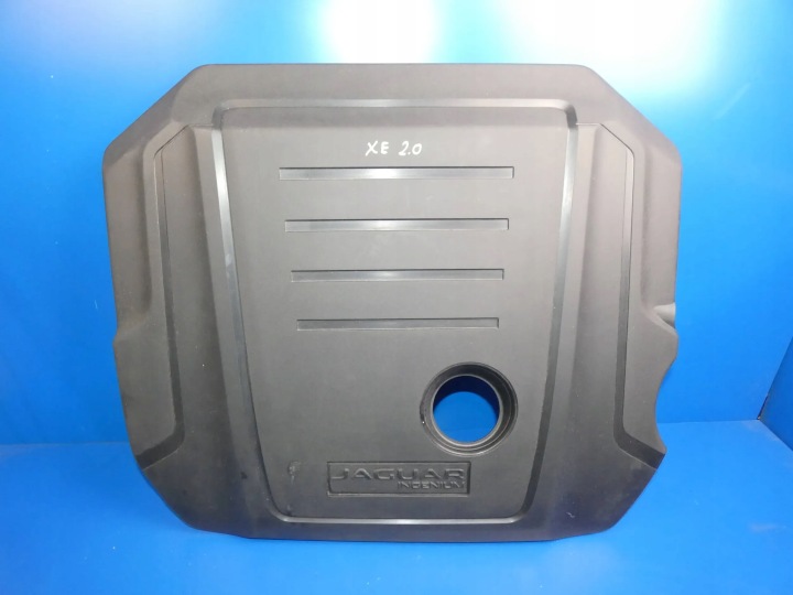 JAGUAR XE X760 XF X260 2.0 D cover upper of the engine