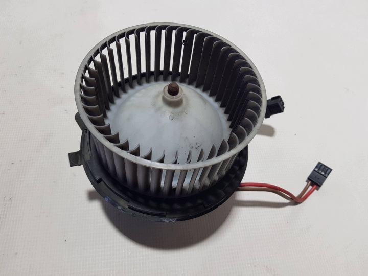 MERCEDES E-KLASA W207 W207 heating air conditioning devices fan V7771001 EUROPA EU