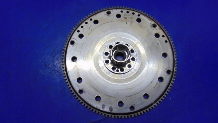 Reifen Rad schwungscheibe schwungrad 3.0TFSI AUDI A5 S5 COUPE 07-16 ROK