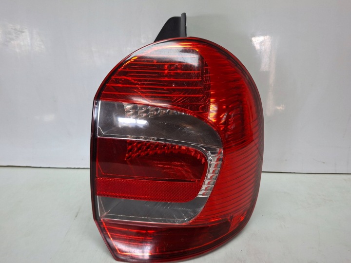 Licht hinten rechts 8200658413R RENAULT GRAND MODUS 2008