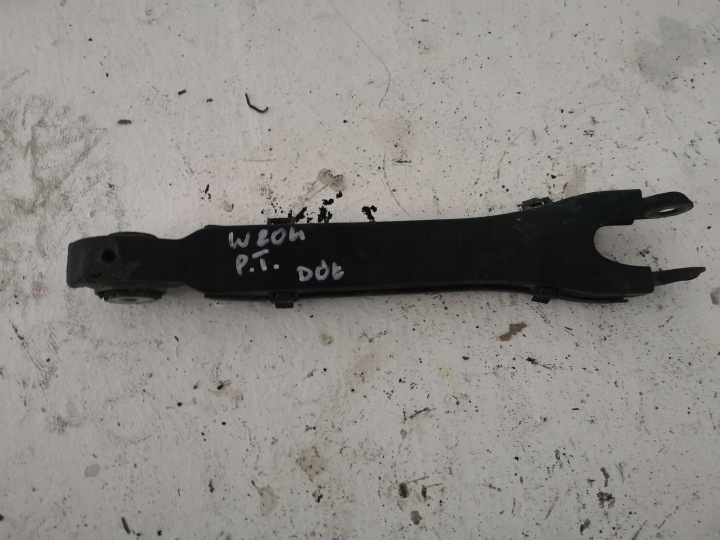 arm right rear part lower MERCEDES C-KLASA W204 07-14