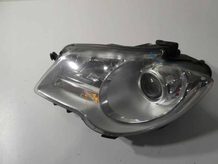 VW TOURAN 1 and LIFT 06-10 light left front 1T1941005R