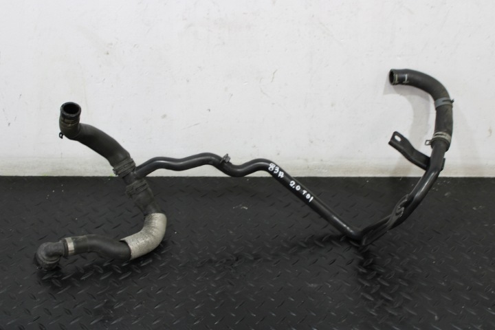 tubo flessibile Tubazione d’acqua AUDI Q3 II 2 83A 5Q0122973CL