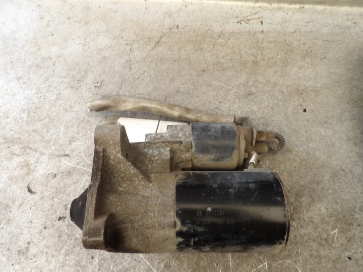 Renault Laguna II 1,8 moteur du démarreur