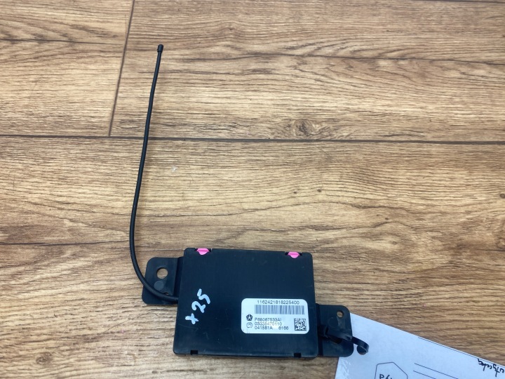 modul antena Verstärker Dodge Challenger Charger 2015+ USA