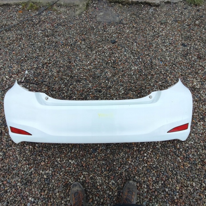 nárazník zadní záď TOYOTA YARIS III 3