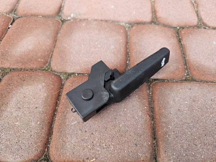 Poignée Levier cable ouverture capot du capot pokrywy Astra J IV Opel Zafira C