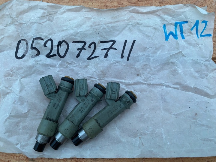 Injecteur Injecteur CITROEN C1 TOYOTA AYGO 1.0 B 23250-00010
