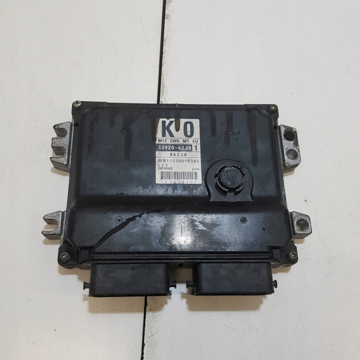 computer of the engine control unit SUZUKI SWIFT 4 33920-62J01