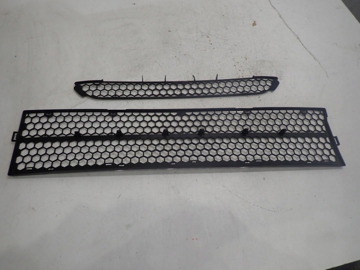Kratki Paraurti RENAULT KANGO II LIFT 2008- 8200080429 8200080435