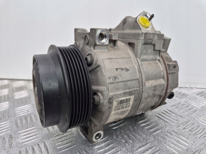 Mercedes C250 CGI W204 Compresseur Climatisateur air conditionné A0022304511 271.860