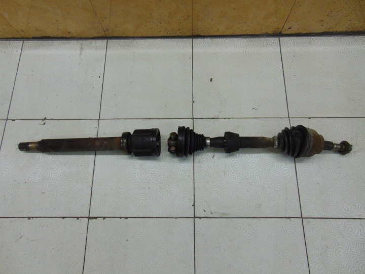 SEMIASSE DESTRO FORD FOCUS MK3 1.5D AUTOMAT