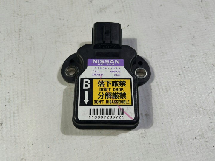 Sensor przyspieszenia bocznego ESP Nissan Titan 2016r