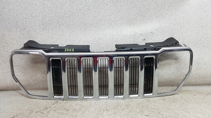 JEEP LIBERTY CHEROKEE 2008 - maska nárazník předek 3709