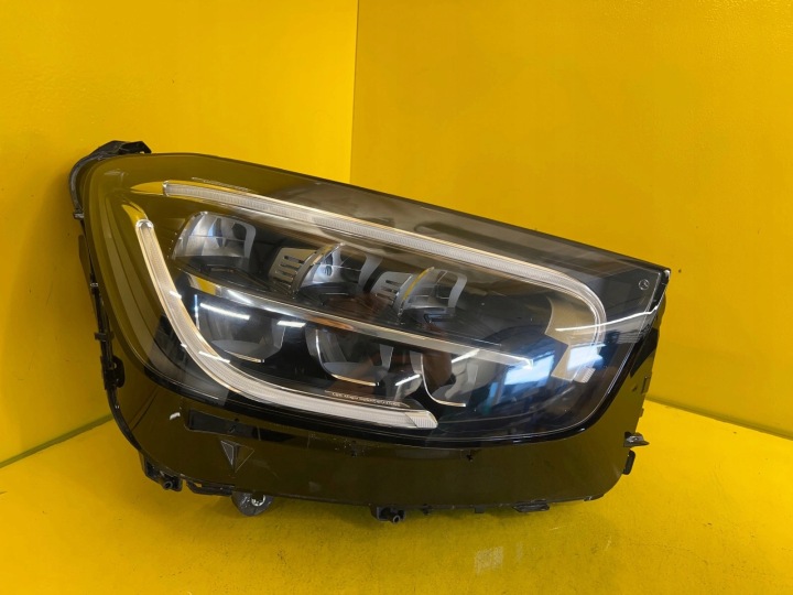light right MERCEDES GLC W253 LIFT FULL LED 19- A2539060204
