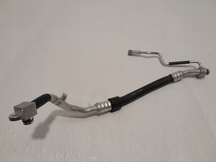 AUDI A4 B9 LIFT Berline Conduit pieces tuyaux Climatisateur air conditionné 8W1816740