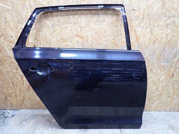 Tür rechts hinten rechts heck SKODA RAPID SPACEBACK NH1 2012- 5JJ833052