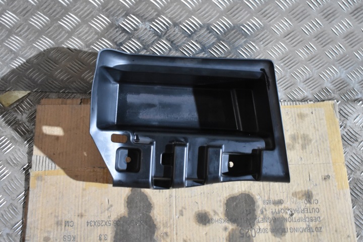 IDEALNY HANDSCHUHFACH KOFFERRAUM BMW G30 1