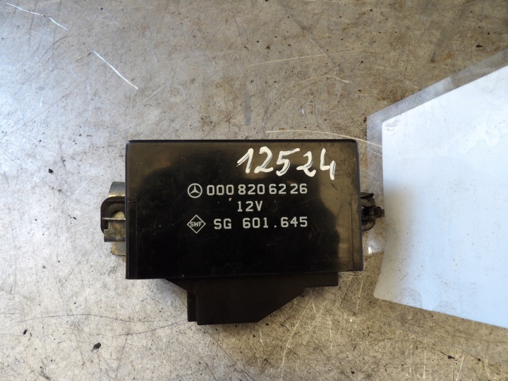 Mercedes W126 coupe module control unit seat 0008206226 SG 601.645