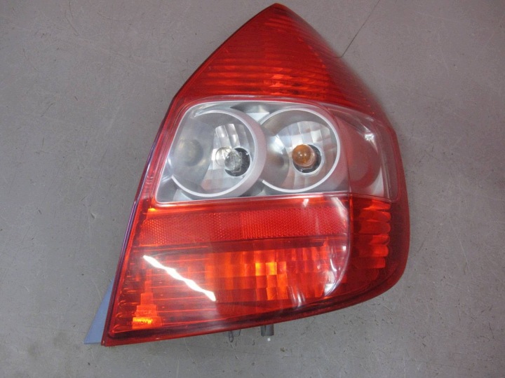 Honda Jazz 2 II GE2 02-08 light right rear part rear EUROPA