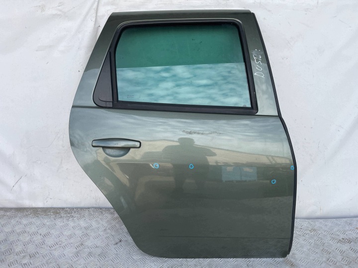 dvere zadné zadok pravé pravá DACIA DUSTER 1 a 10
