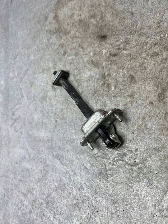 Subaru 62124AJ010 Original OEM, fabryczny, Original, kontrola Portière !J