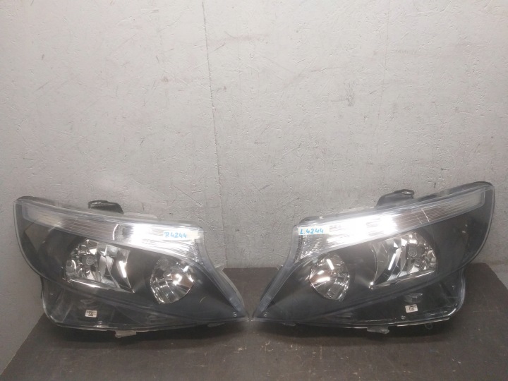 feu feux avant droit gauche MERCEDES VITO W447 A4479067800 A4479067700