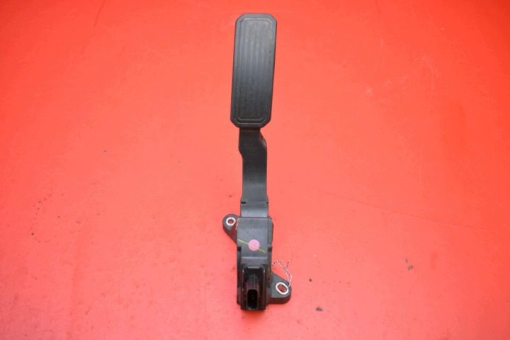 potentiometer accelerator pedal 78110-02021 TOYOTA VERSO 1 and 2.0 D-4D 126 KM 09-13