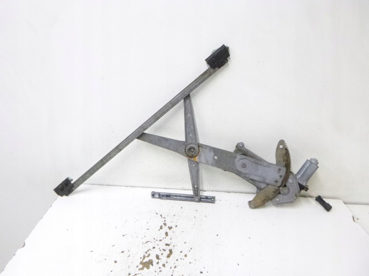 Gestänge des Fensers vorne rechts Chrysler Sebring Cabrio 2005r. 4724206