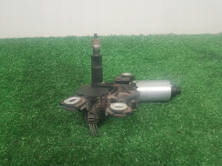 Motor des Scheibenwischers hinten VOLKSWAGEN PASSAT B6 3C9955711A